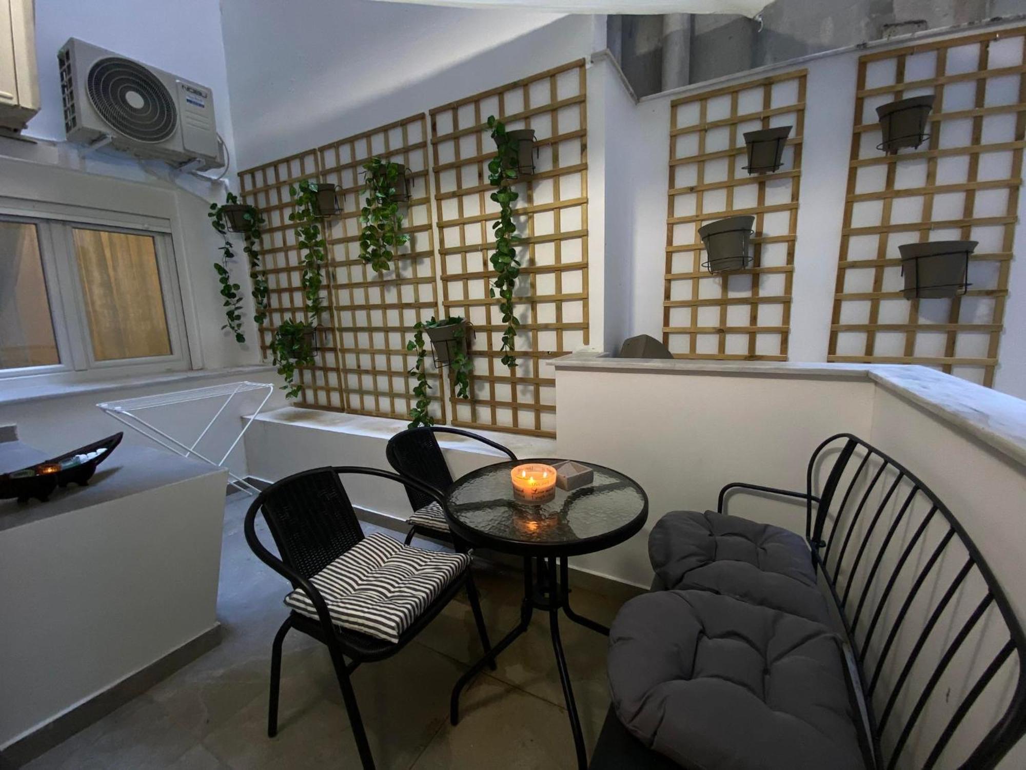 Skg Vibes Apartment เทสซาโลนิกิ ภายนอก รูปภาพ